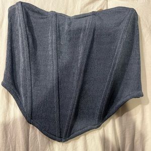 Strapless top w boning